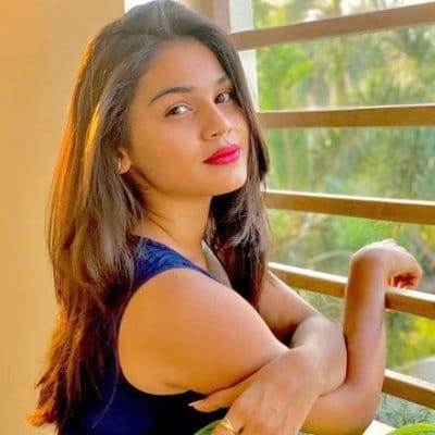 Home u1qVXPKZ_400x400